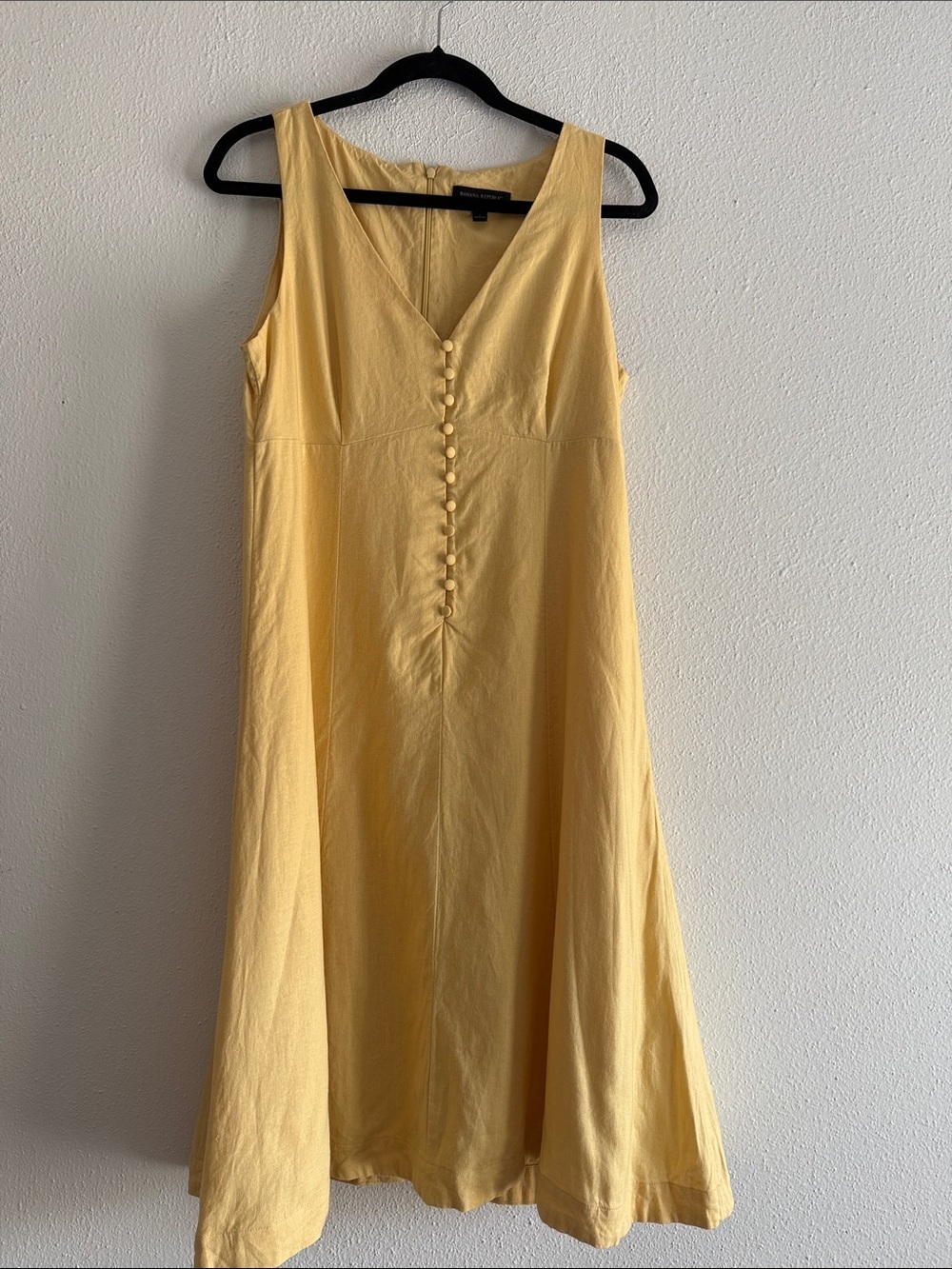 Banana Republic Linen-Blend Button Front Dress in Golden Rattan Yellow Size 8 - Picture 2 of 4